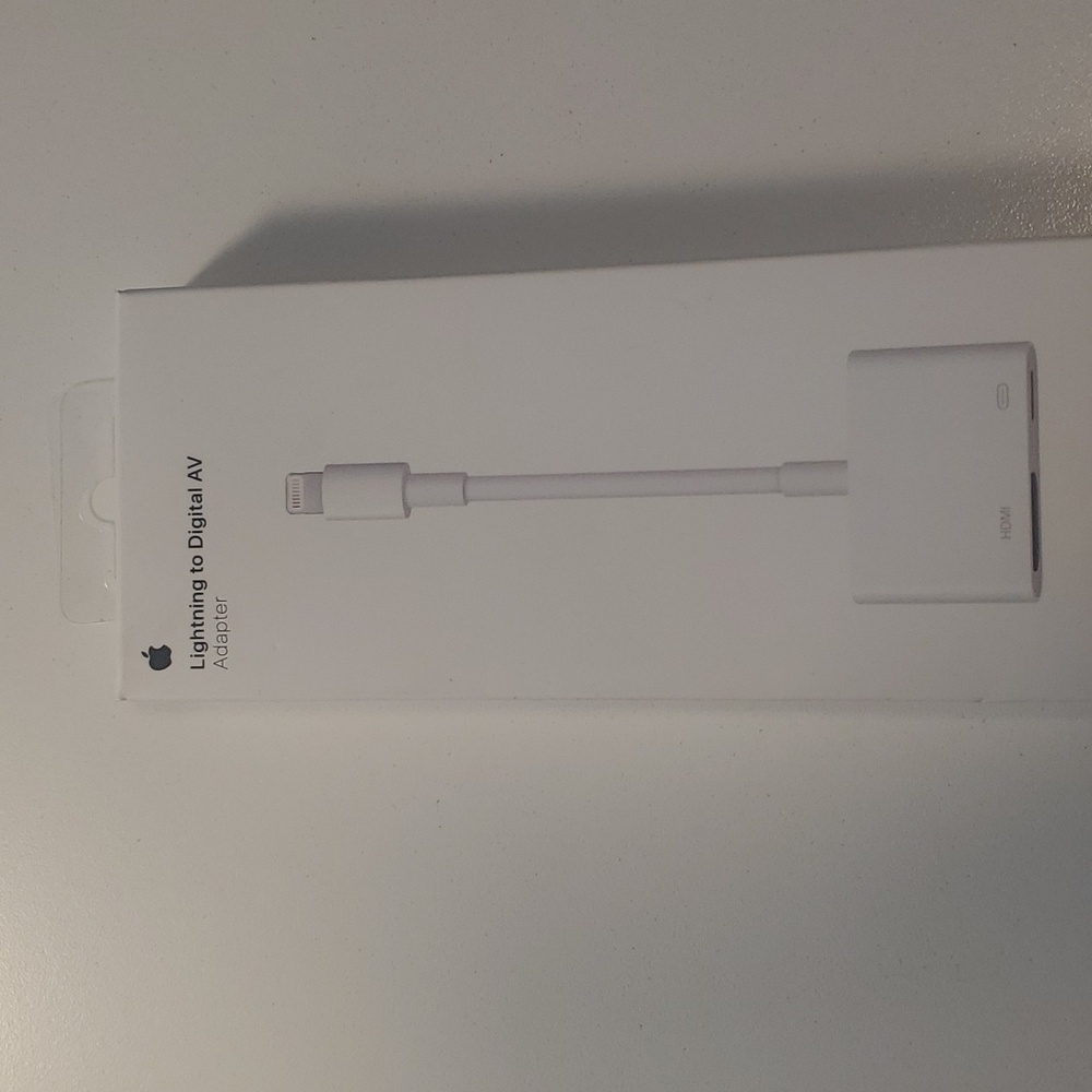 Apple Lightning to Digital AV Adapter